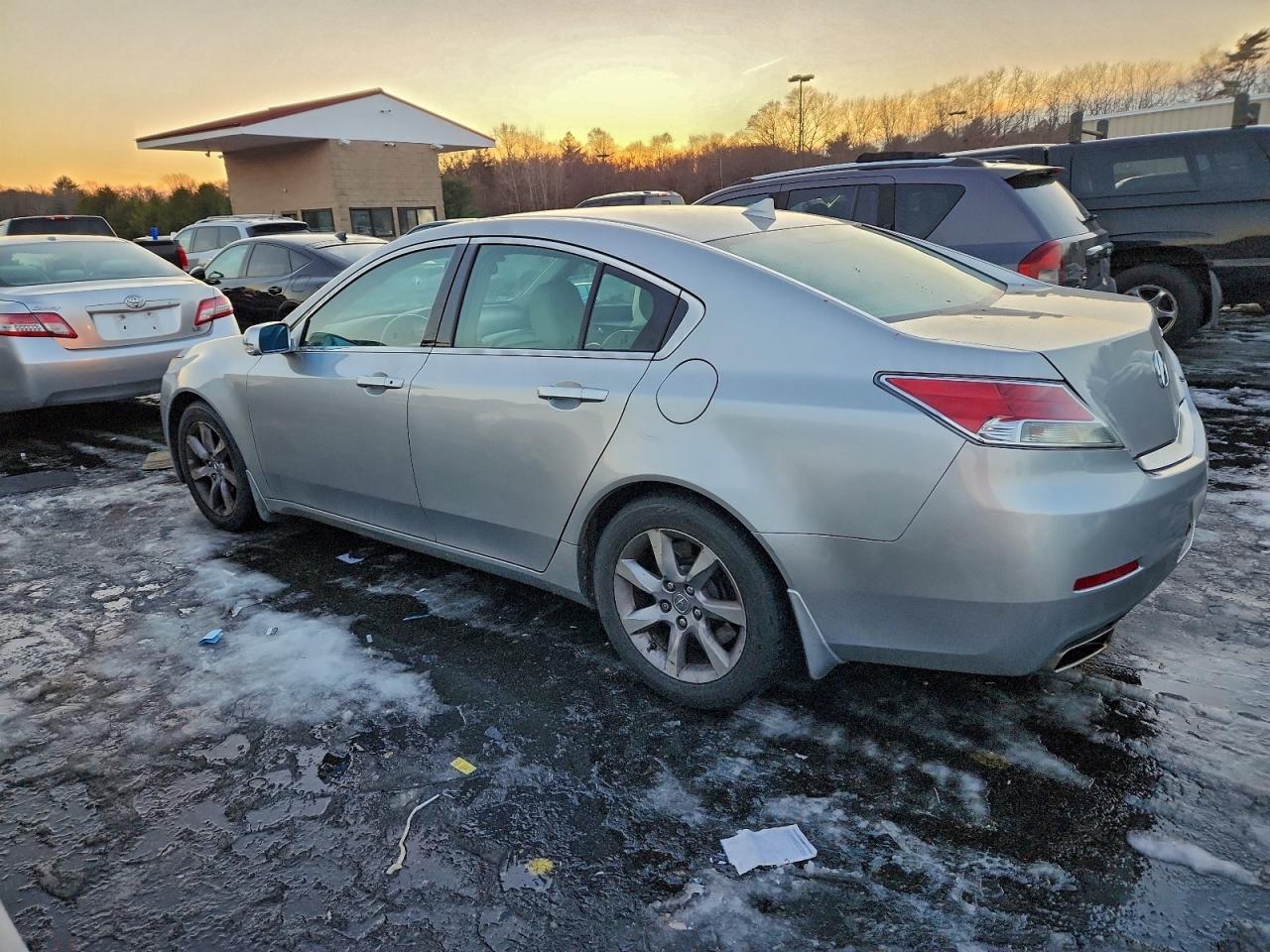2013 ACURA TL photo 2