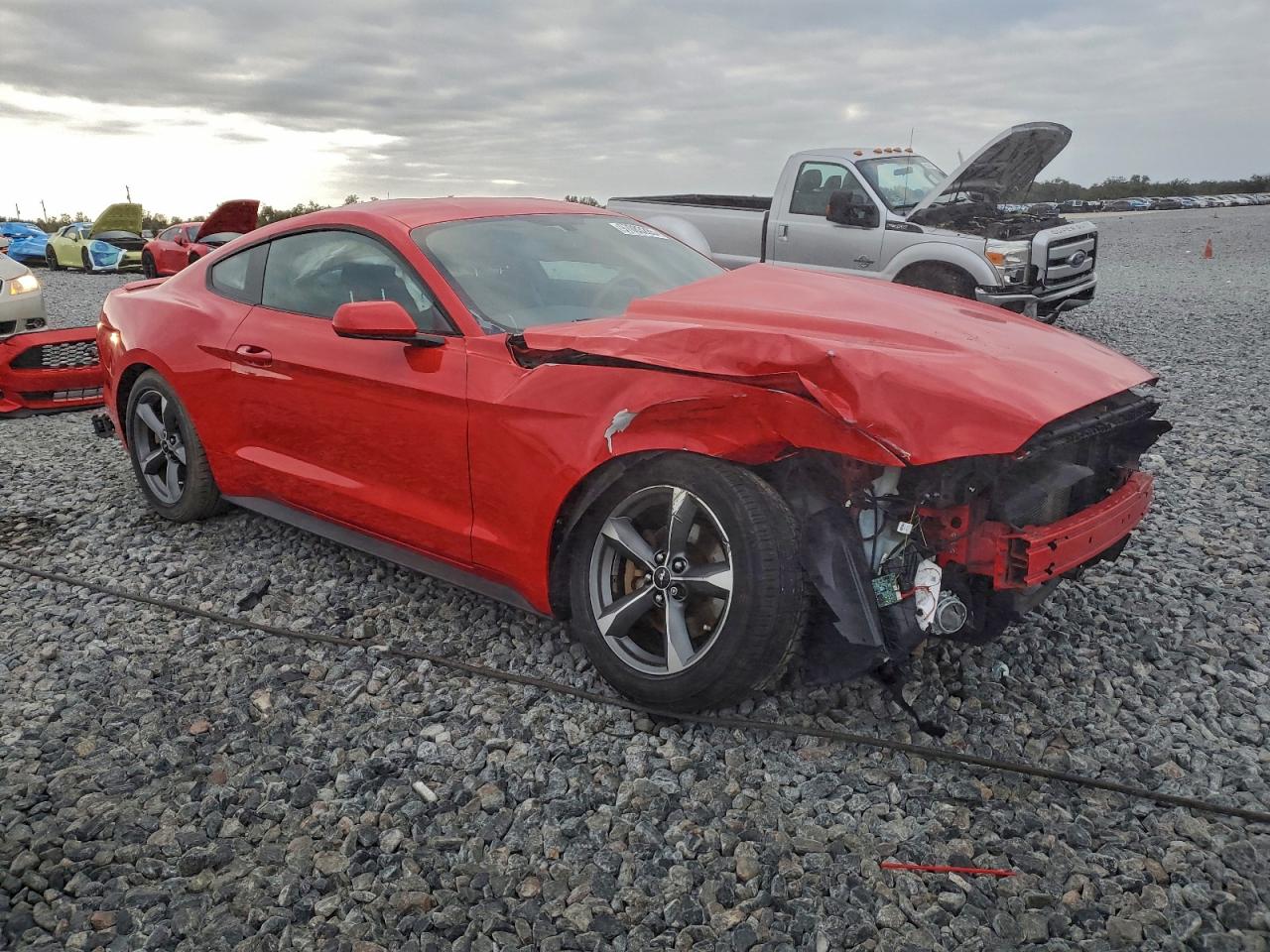 2015 FORD MUSTANG photo 4