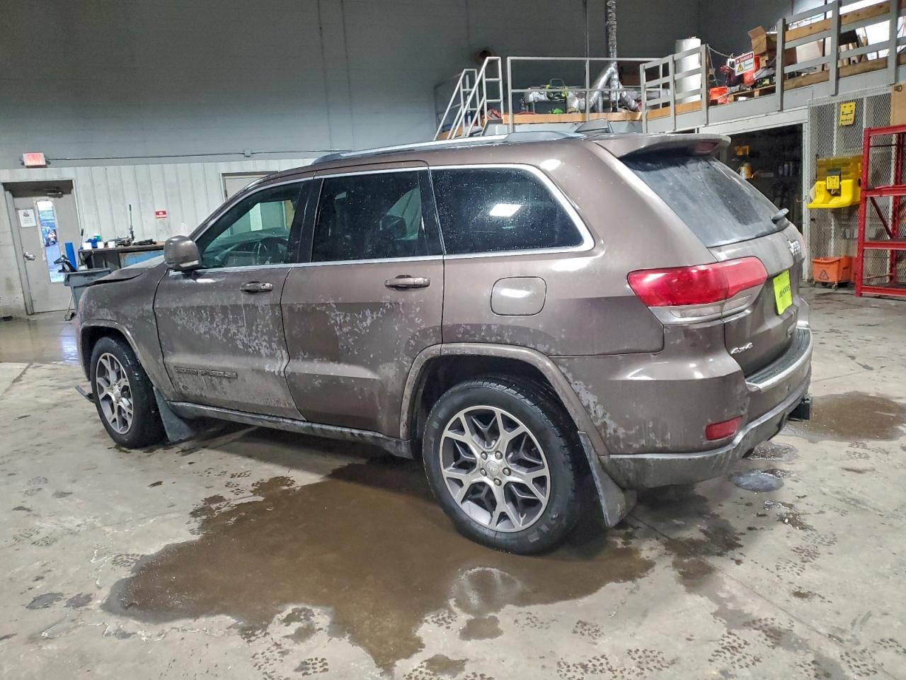 2018 JEEP GRAND CHEROKEE LIMITED photo 4