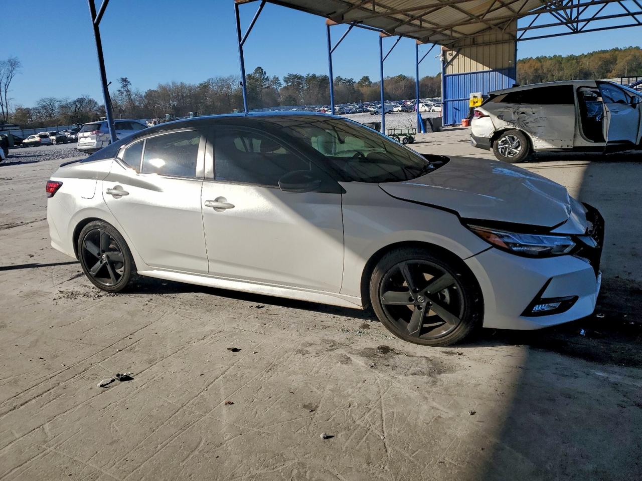2022 NISSAN SENTRA SR photo 4