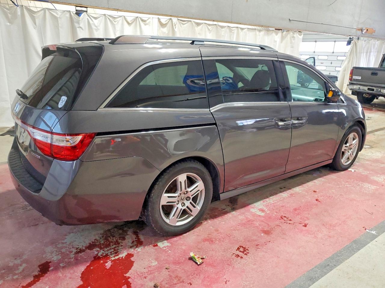 2012 HONDA ODYSSEY TOURING photo 3
