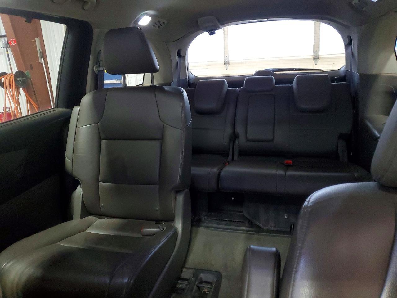 2012 HONDA ODYSSEY TOURING photo 10
