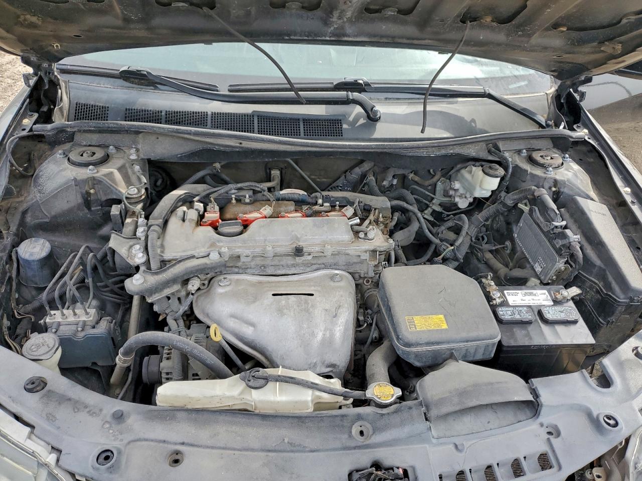 2014 TOYOTA CAMRY L photo 31