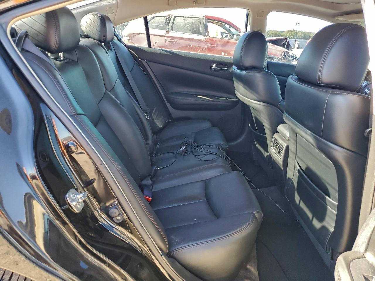 2011 NISSAN MAXIMA S photo 10
