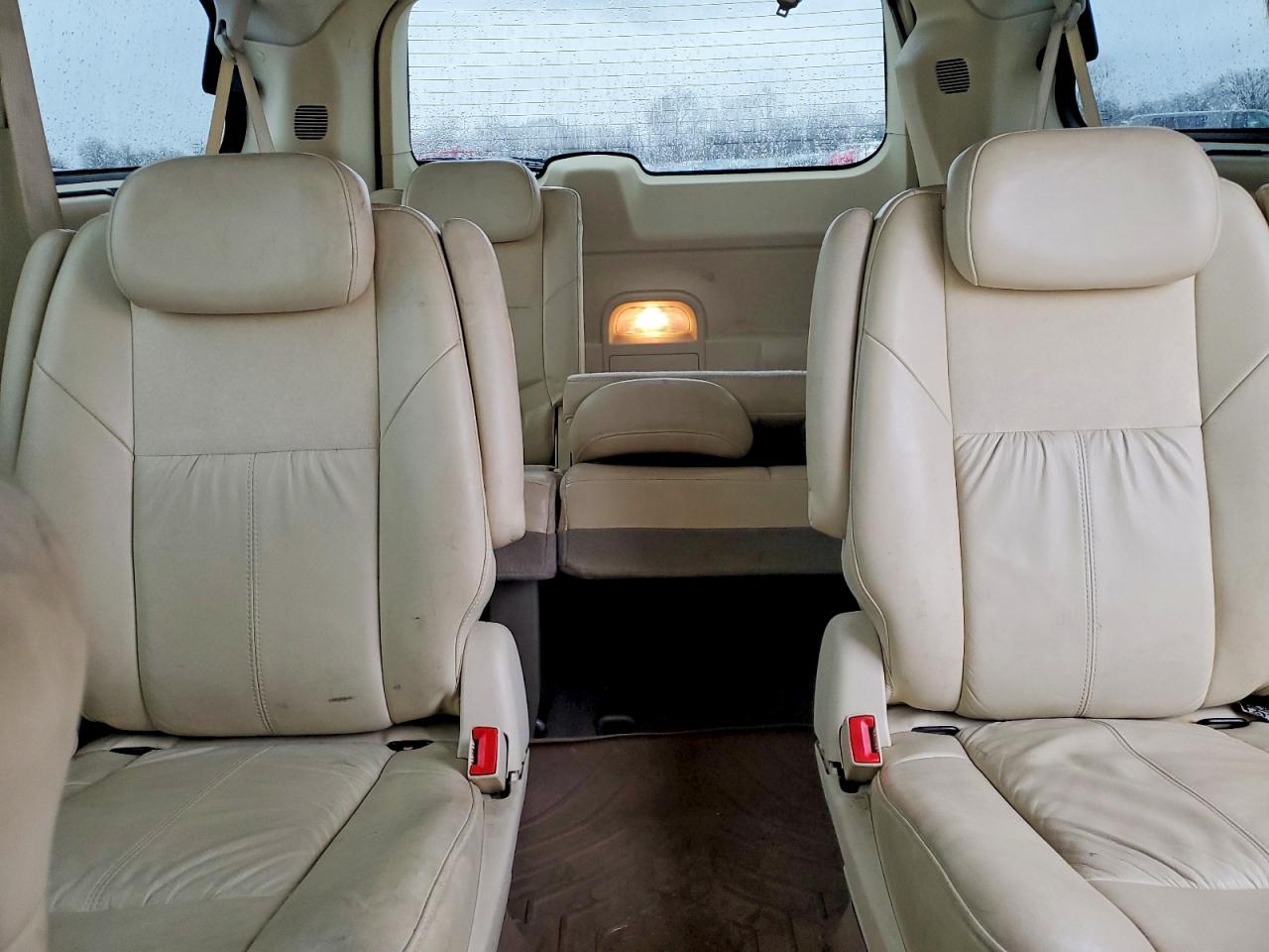 2008 CHRYSLER TOWN & COUNTRY LIMITED photo 10