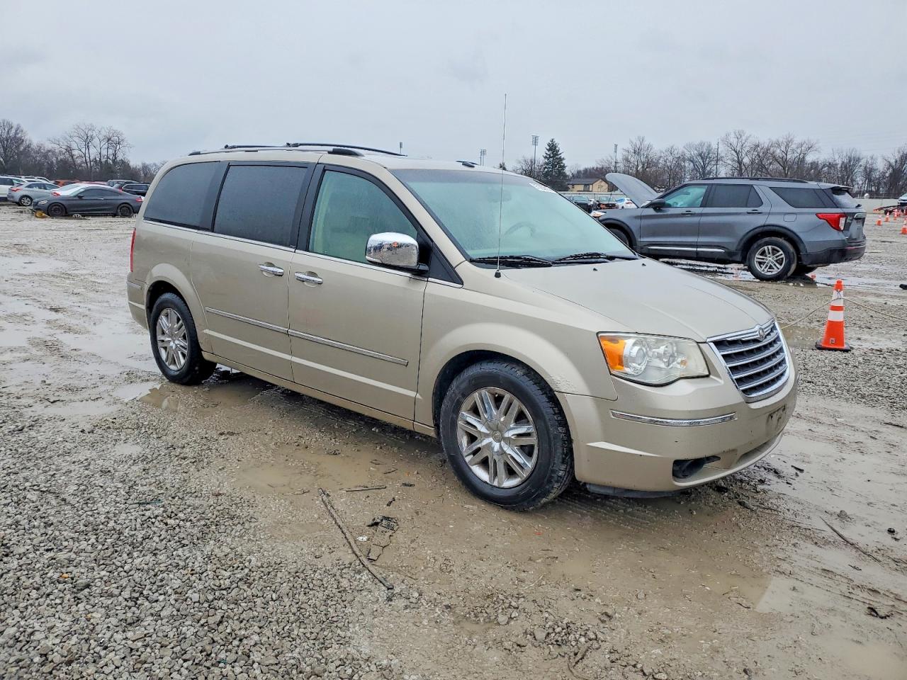 2008 CHRYSLER TOWN & COUNTRY LIMITED photo 4