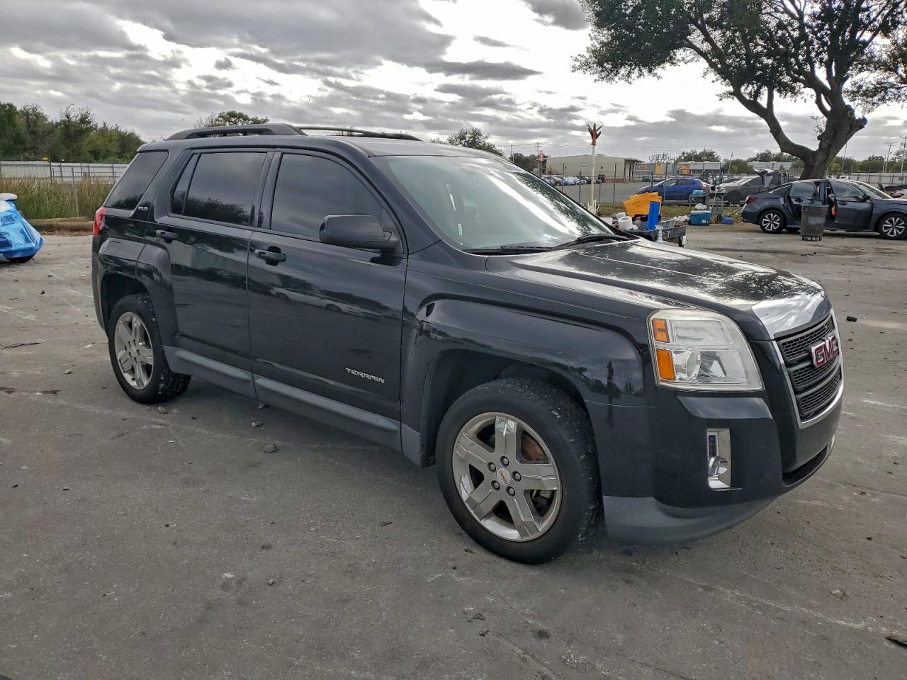 2013 GMC TERRAIN SLE photo 7