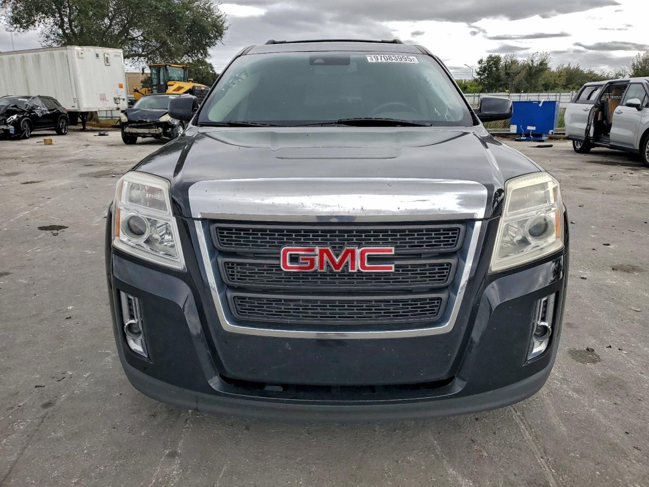 2013 GMC TERRAIN SLE photo 9