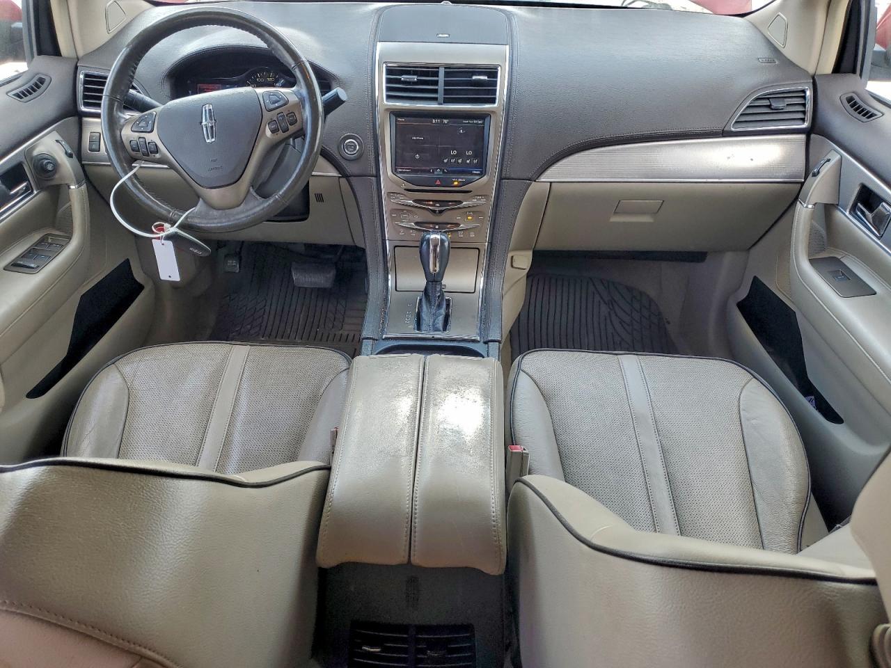 2011 LINCOLN MKX photo 15
