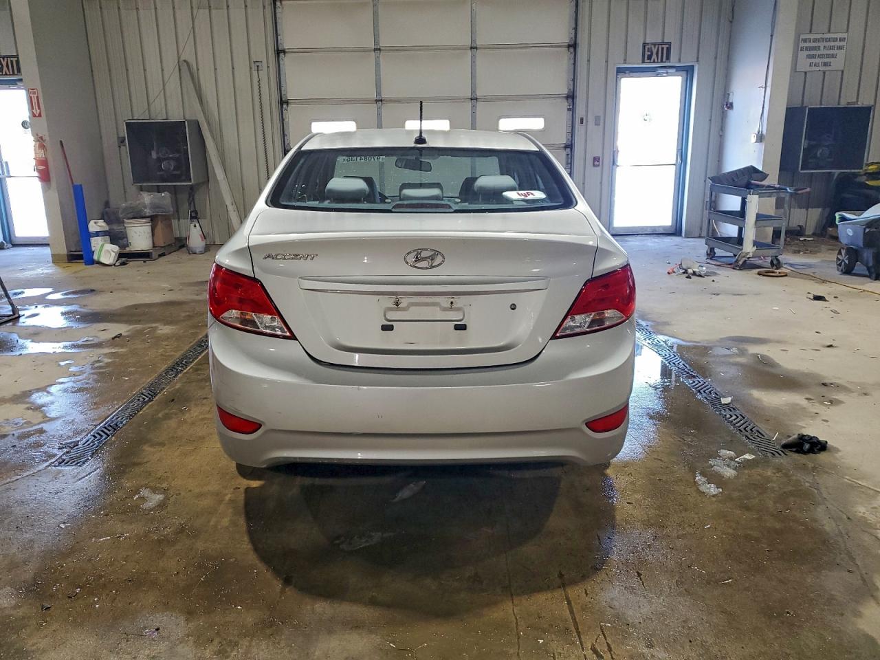 2015 HYUNDAI ACCENT GLS photo 6