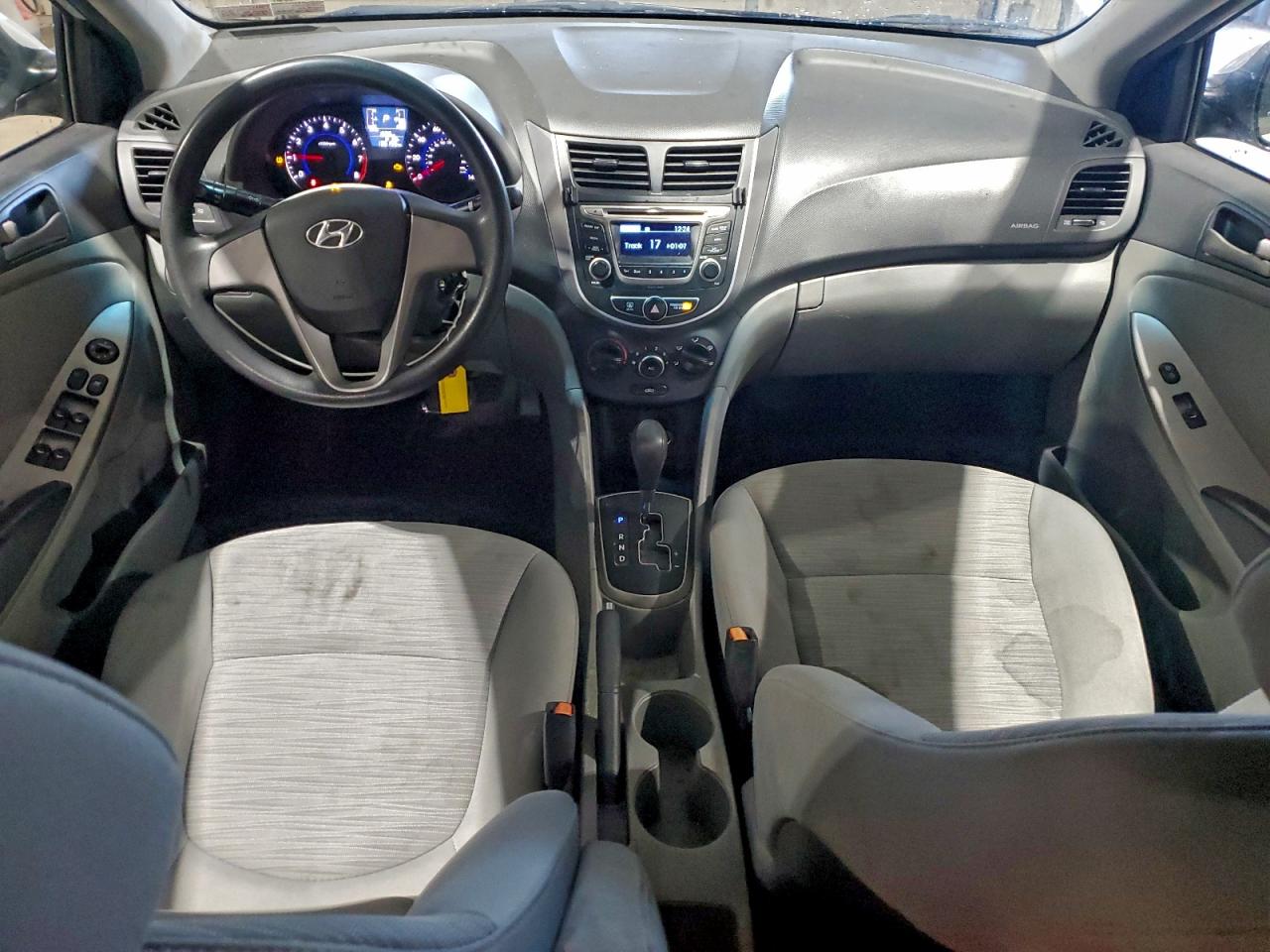 2015 HYUNDAI ACCENT GLS photo 8