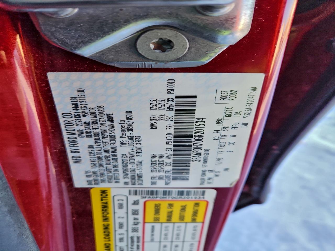 2016 FORD FUSION SE photo 13