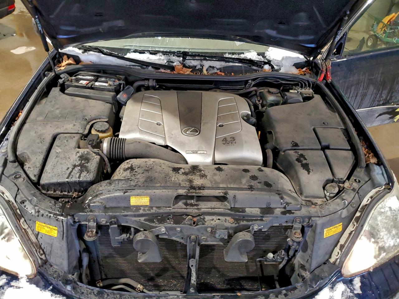 2005 LEXUS LS 430 photo 21