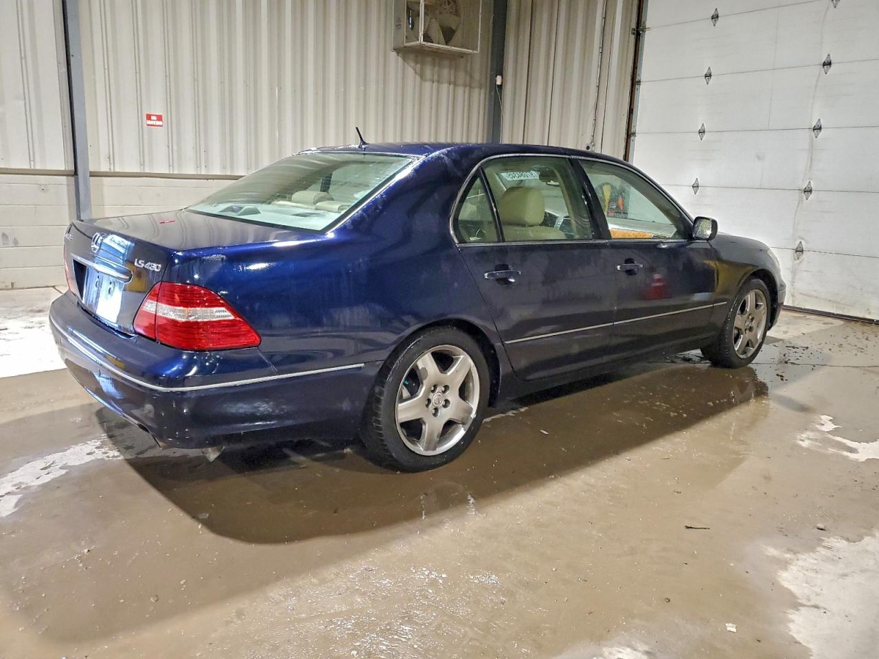 2005 LEXUS LS 430 photo 5
