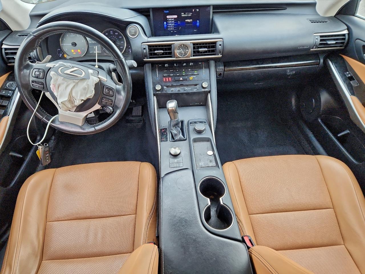 2018 LEXUS IS 300 photo 22