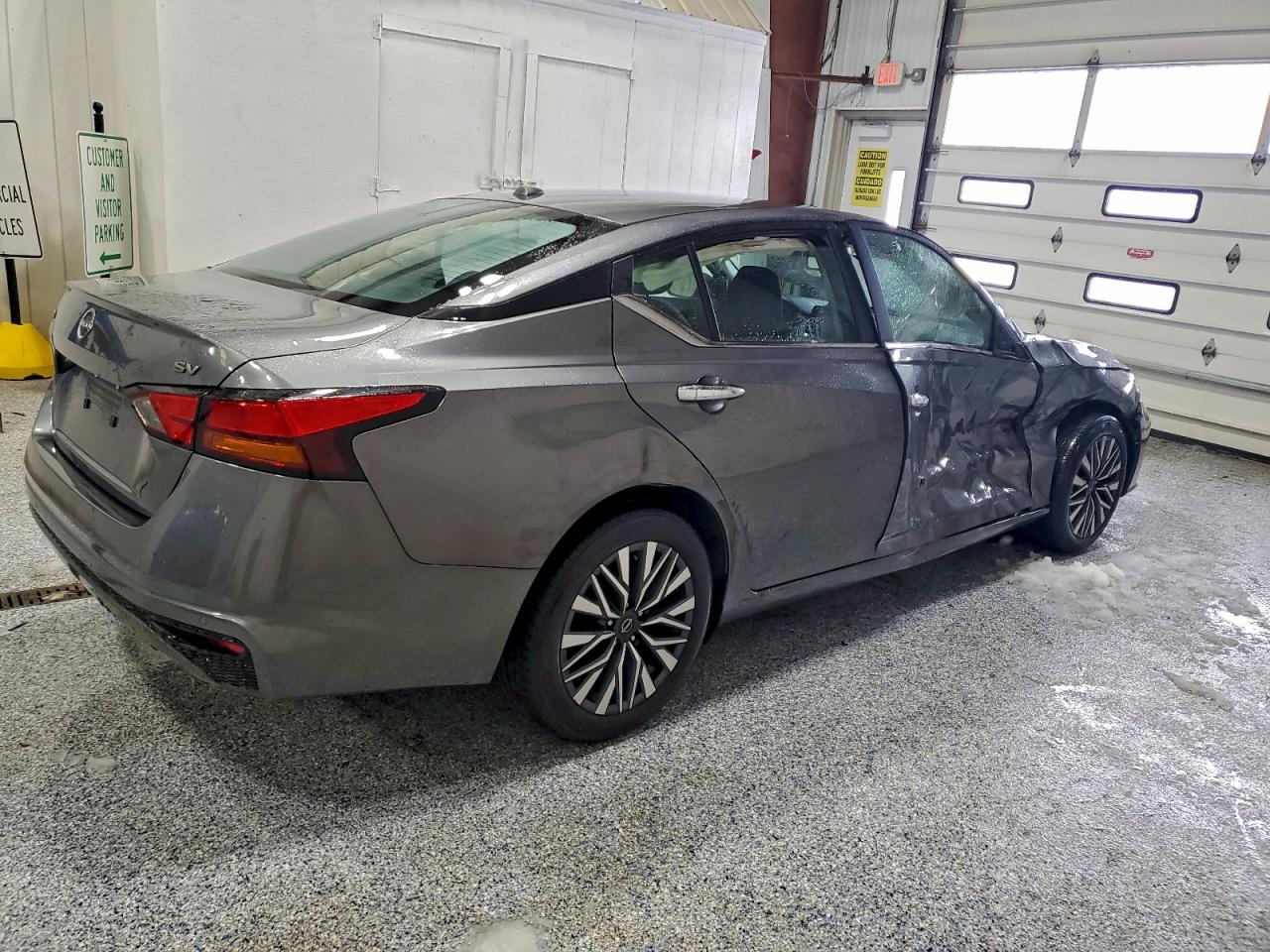 2024 NISSAN ALTIMA SV photo 3