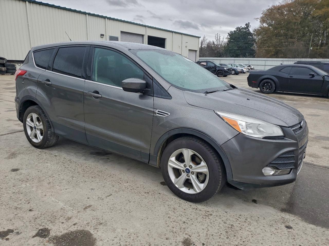 2014 FORD ESCAPE SE photo 4