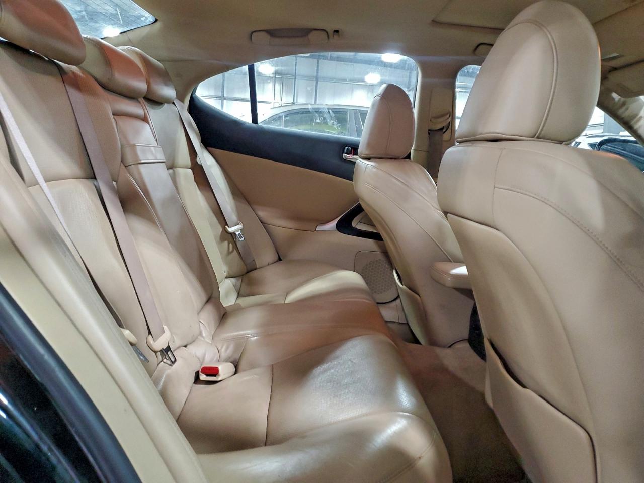 2007 LEXUS IS 250 photo 10