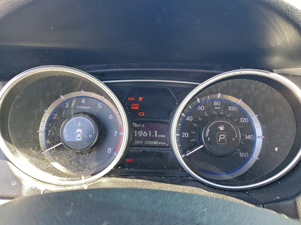 2012 HYUNDAI SONATA GLS photo 25