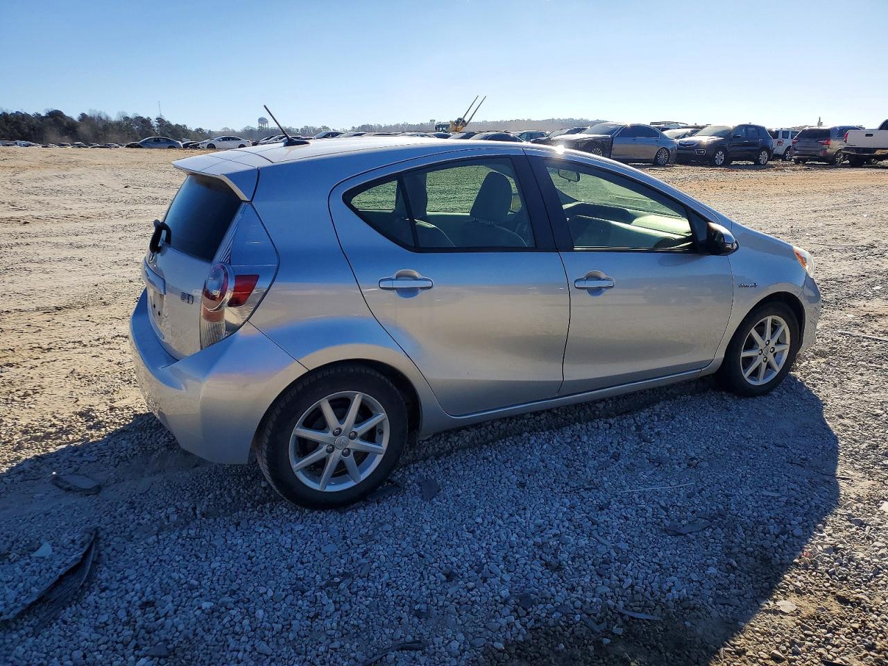 2012 TOYOTA PRIUS C photo 5