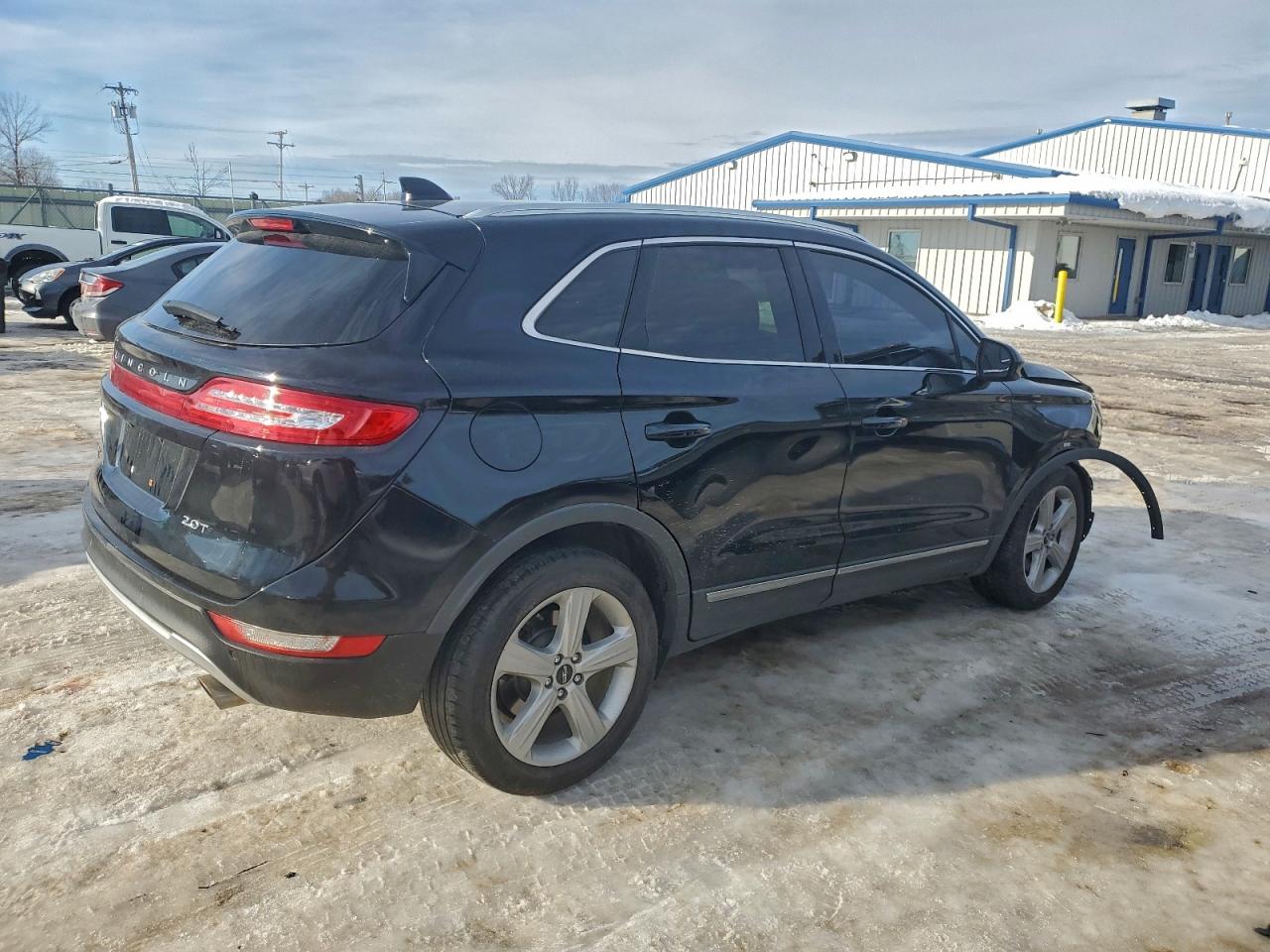 2017 LINCOLN MKC PREMIERE photo 5