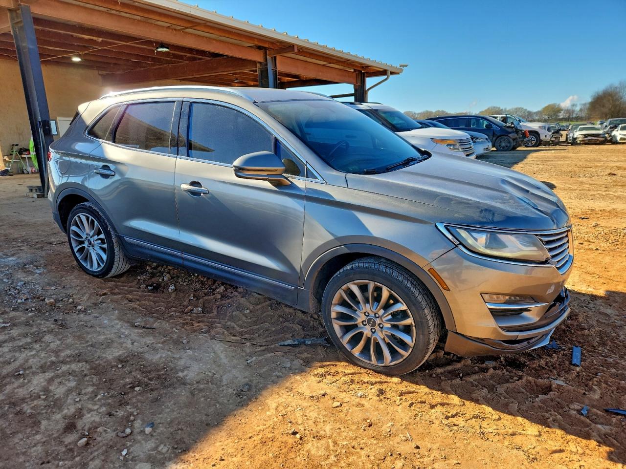 2017 LINCOLN MKC RESERVE photo 4