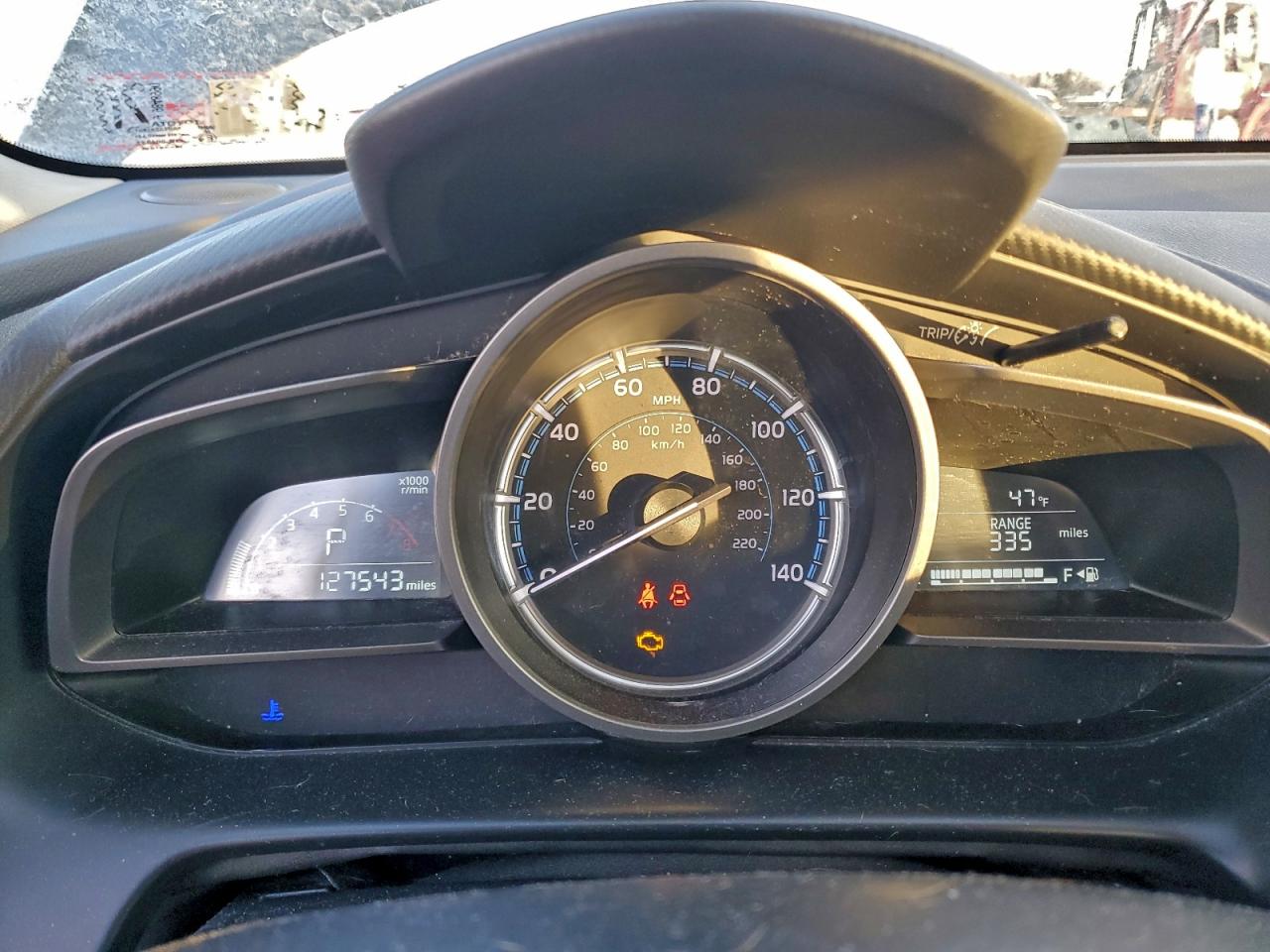 2019 TOYOTA YARIS photo 9