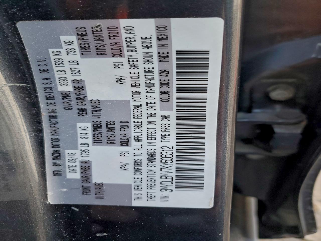 2019 TOYOTA YARIS photo 12