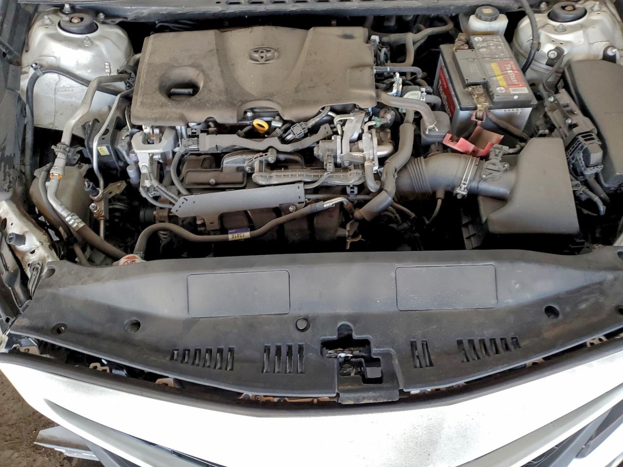 2018 TOYOTA CAMRY L photo 11