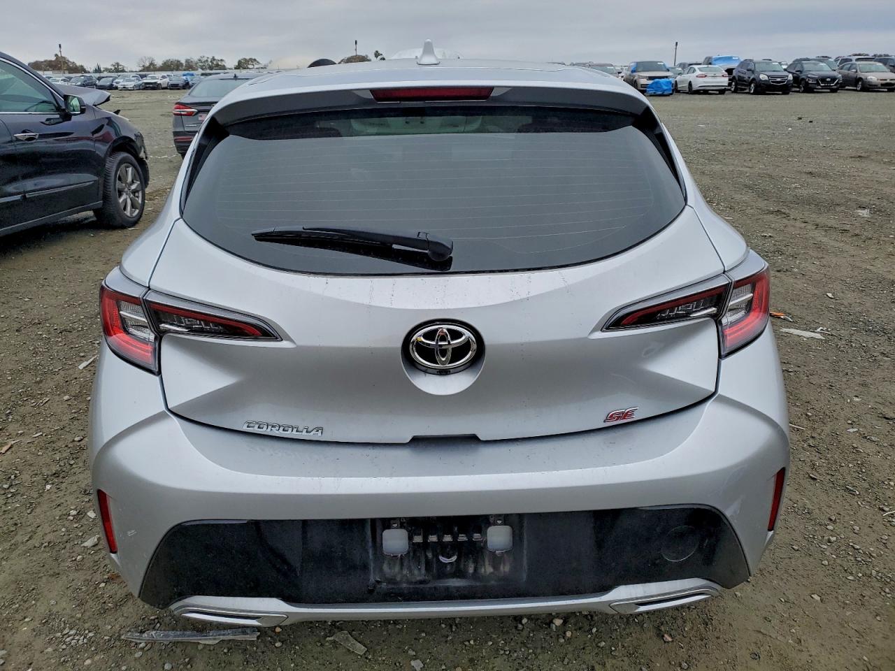 2021 TOYOTA COROLLA SE photo 6