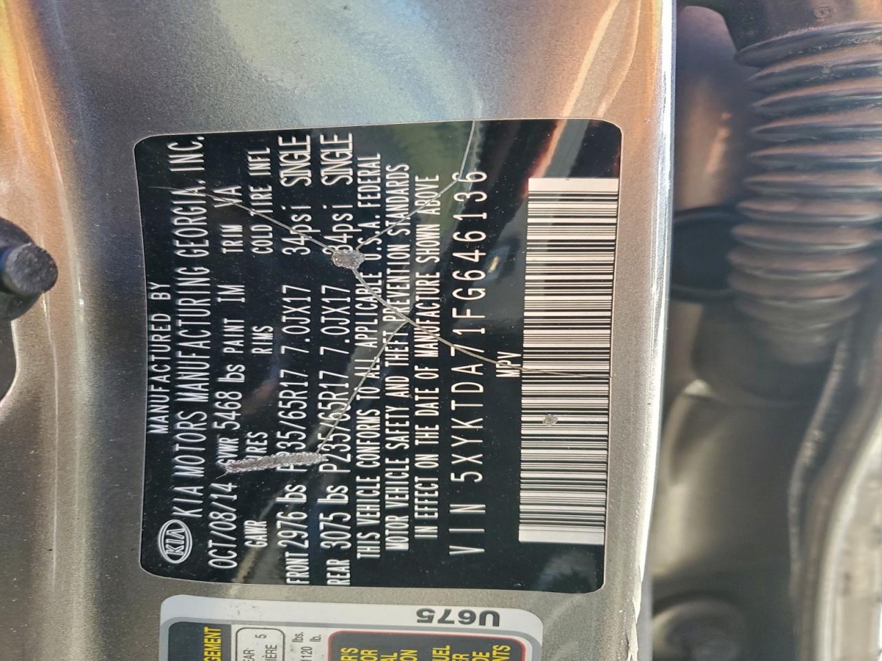 2015 KIA SORENTO LX photo 13