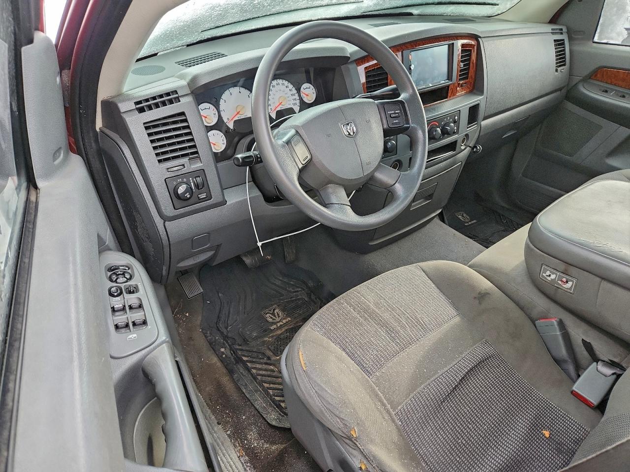 2006 DODGE RAM 1500 ST photo 8