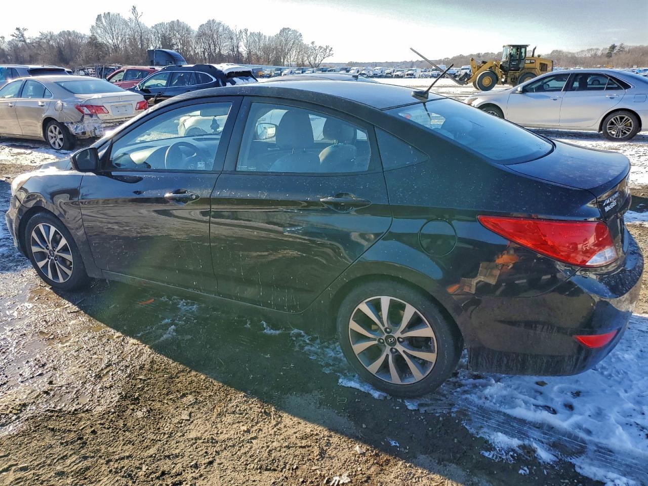 2017 HYUNDAI ACCENT SE photo 3