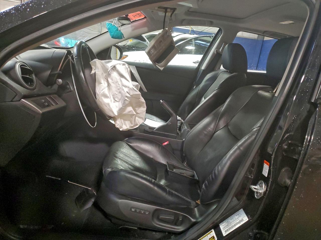 2010 MAZDA 3 S photo 7