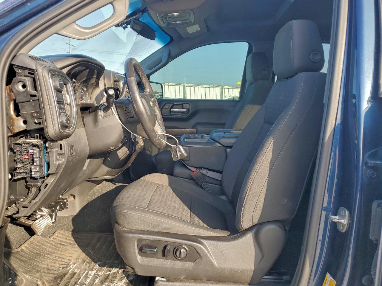 2021 CHEVROLET SILVERADO C1500 LT photo 13