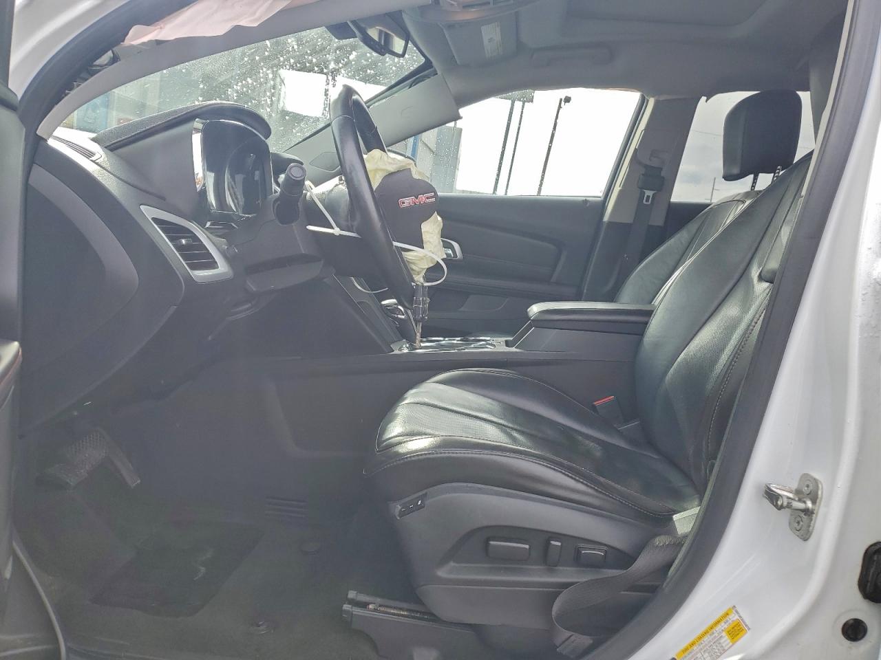 2013 GMC TERRAIN SLT photo 25