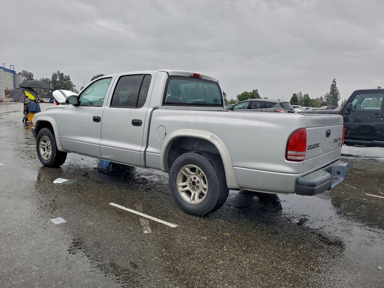 2003 DODGE DAKOTA QUAD SPORT photo 4