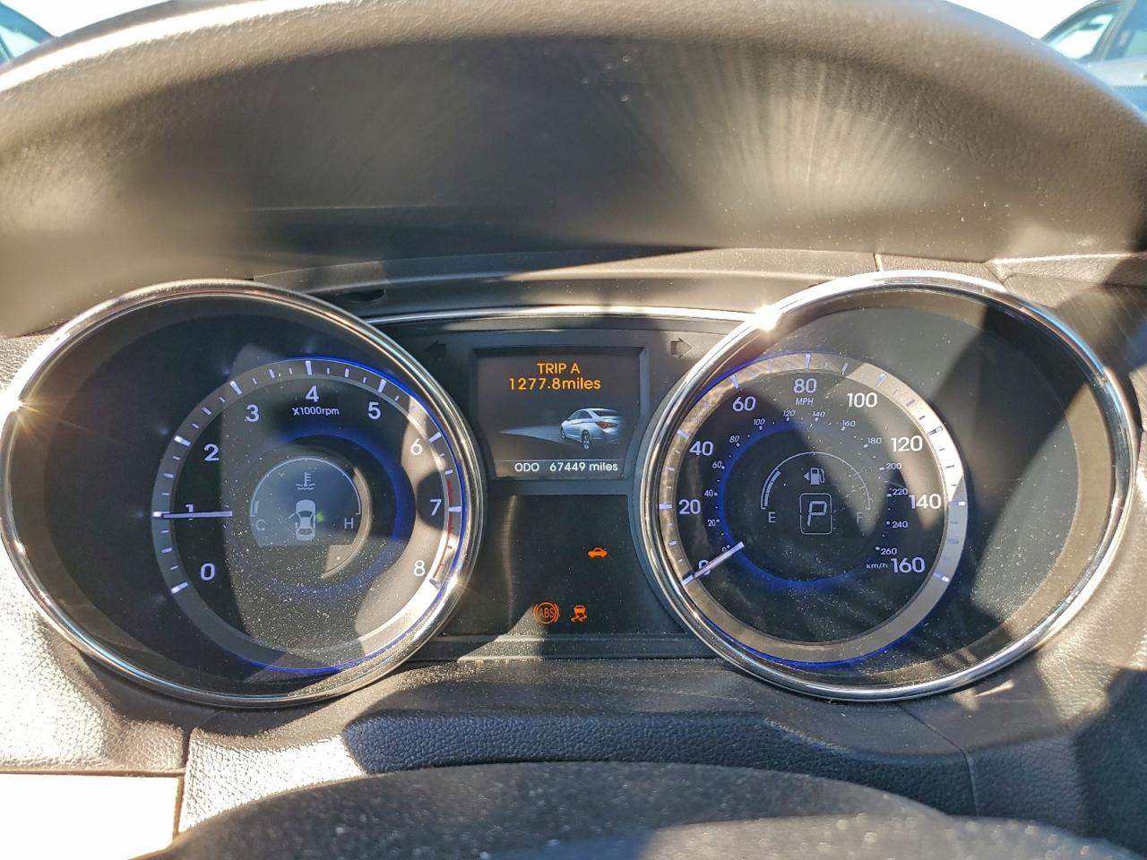 2014 HYUNDAI SONATA SE photo 17