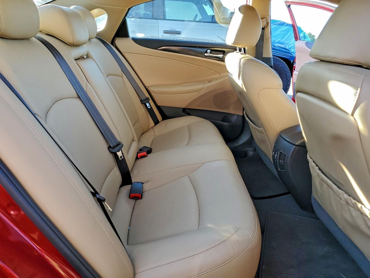 2014 HYUNDAI SONATA SE photo 19