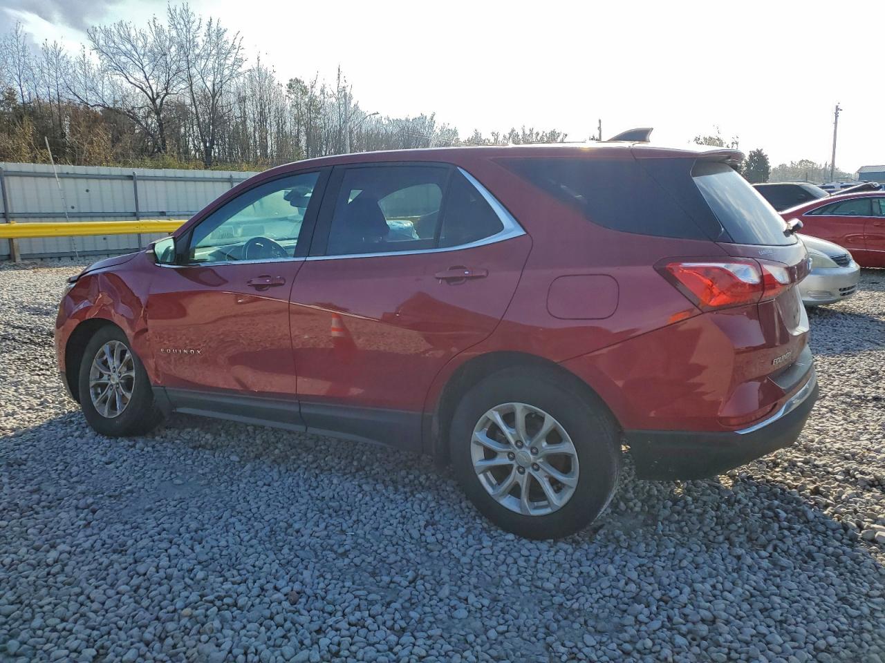2019 CHEVROLET EQUINOX LT photo 3