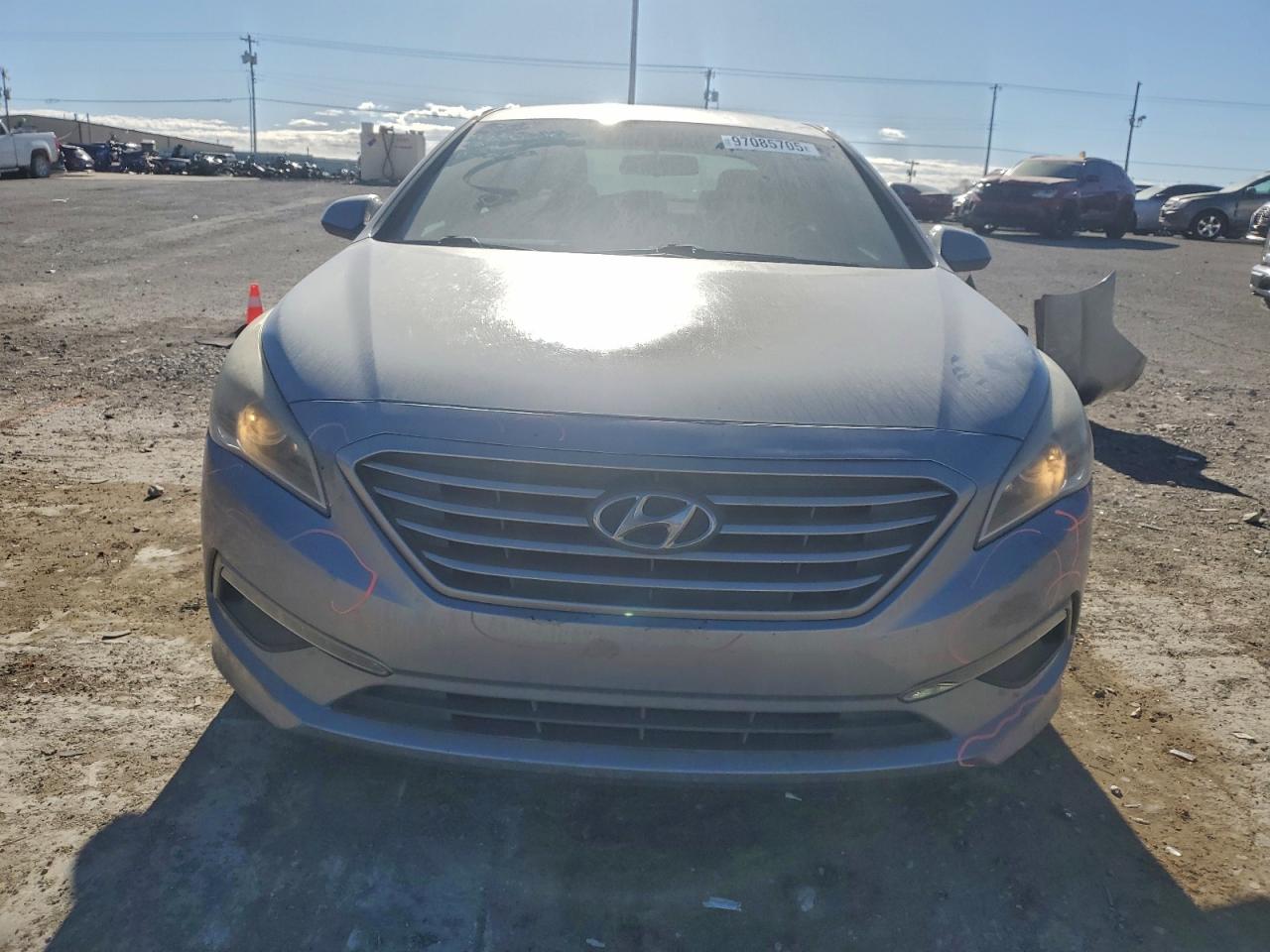 2015 HYUNDAI SONATA SE photo 9