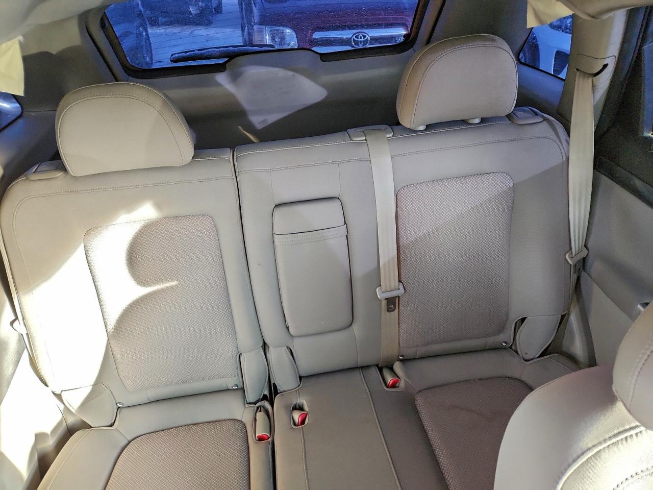 2008 SATURN VUE XR photo 19