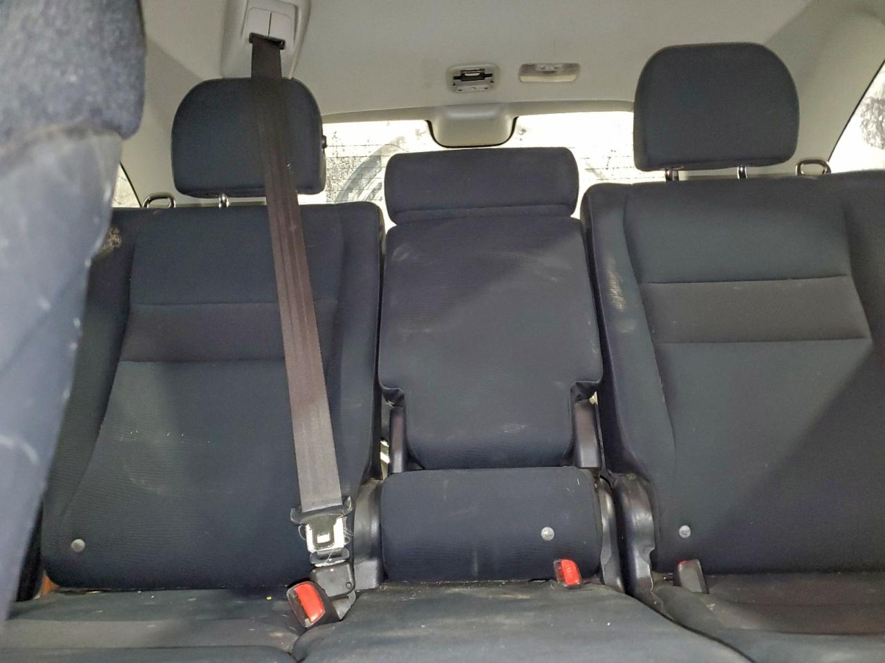 2010 HONDA CR-V LX photo 28