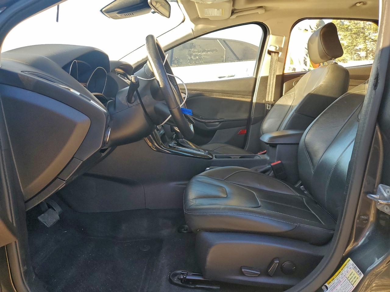 2017 FORD FOCUS TITANIUM photo 13