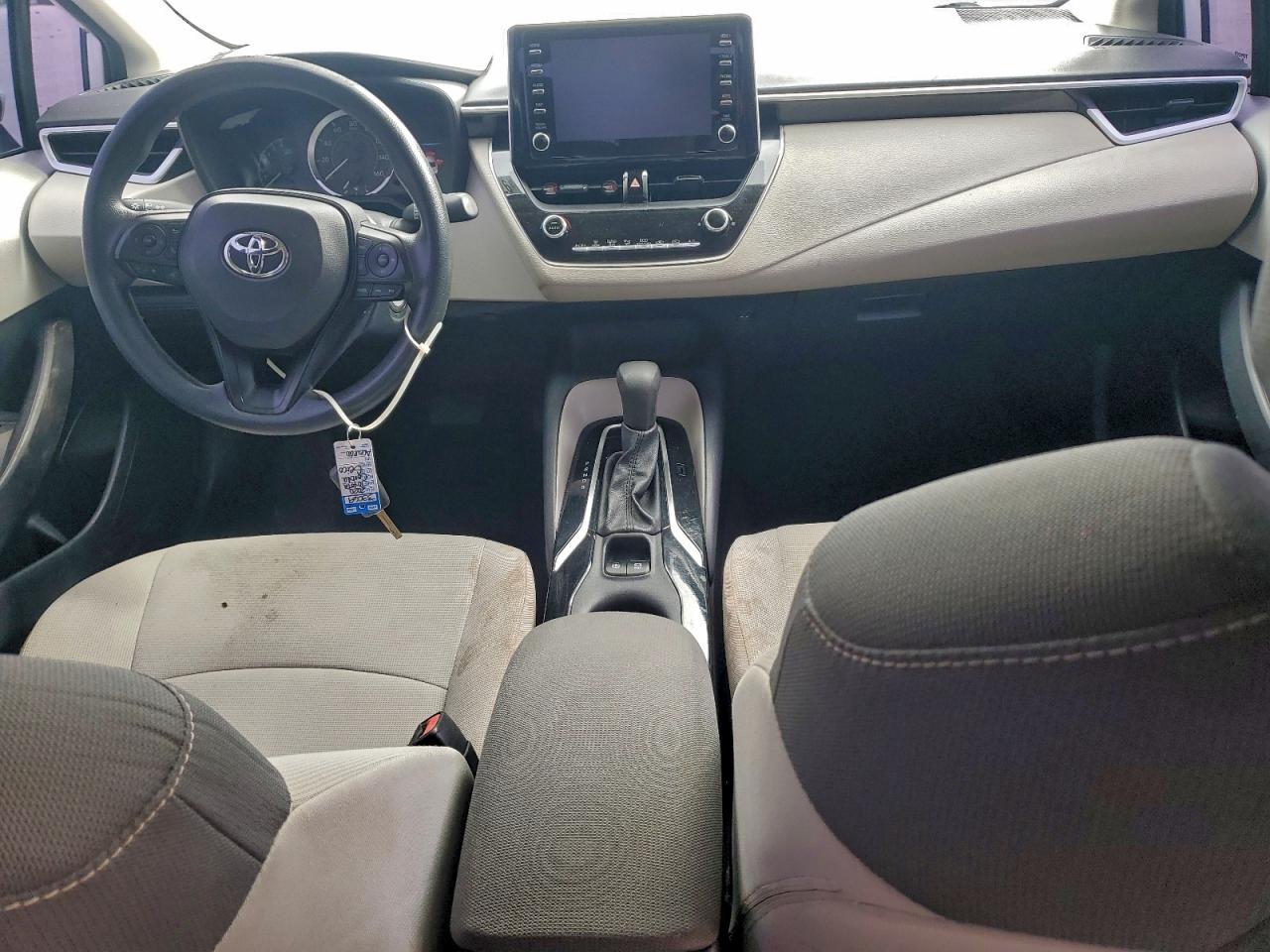 2020 TOYOTA COROLLA LE photo 29