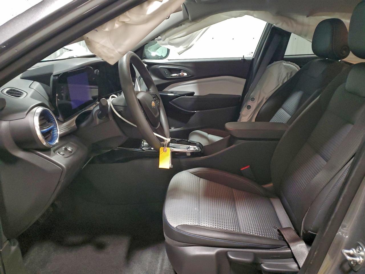 2025 CHEVROLET TRAX 1LT photo 19