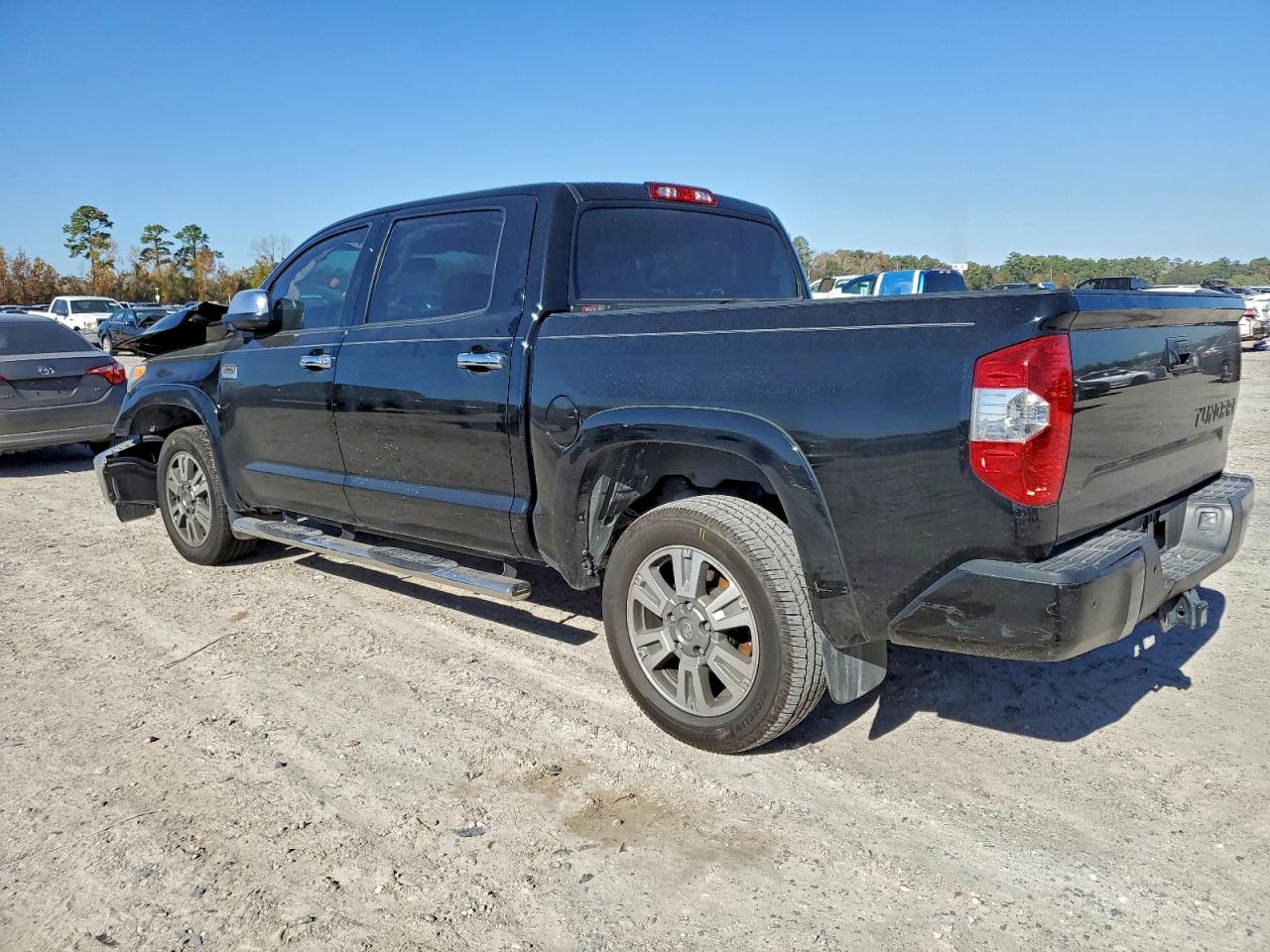 2014 TOYOTA TUNDRA CREWMAX PLATINUM photo 2