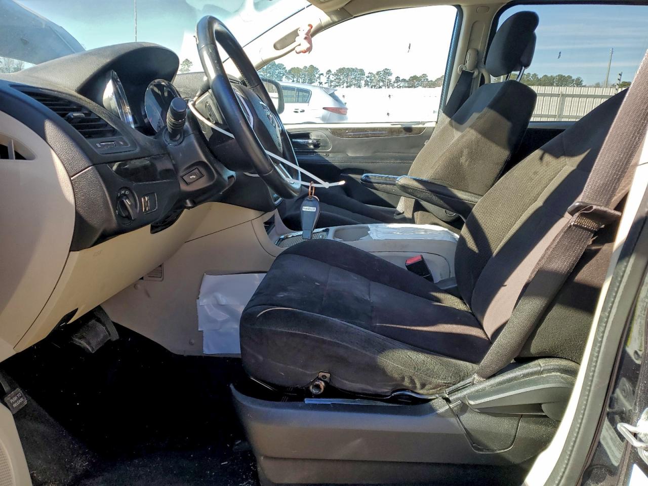 2013 DODGE GRAND CARAVAN SXT photo 7