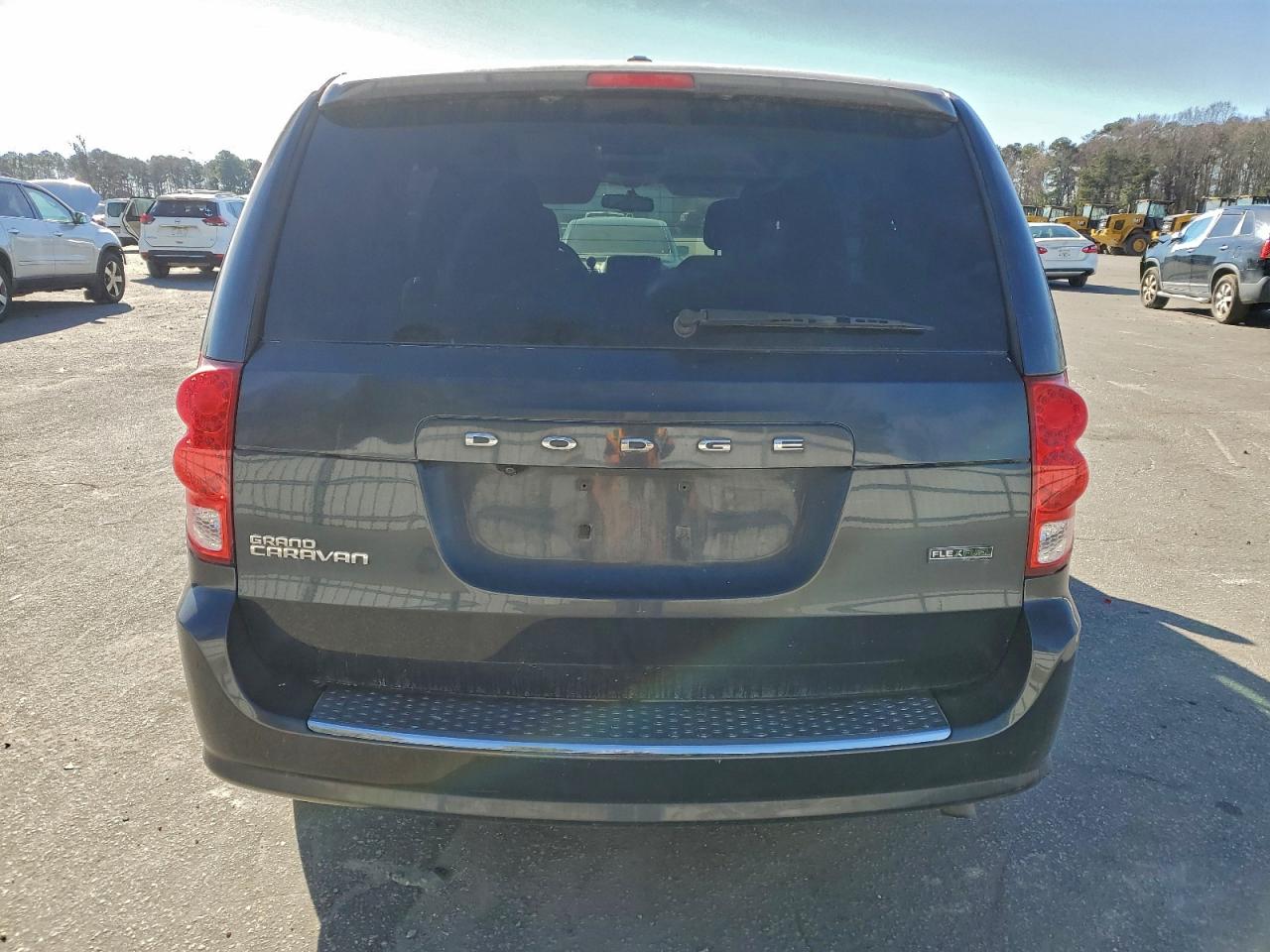 2013 DODGE GRAND CARAVAN SXT photo 6