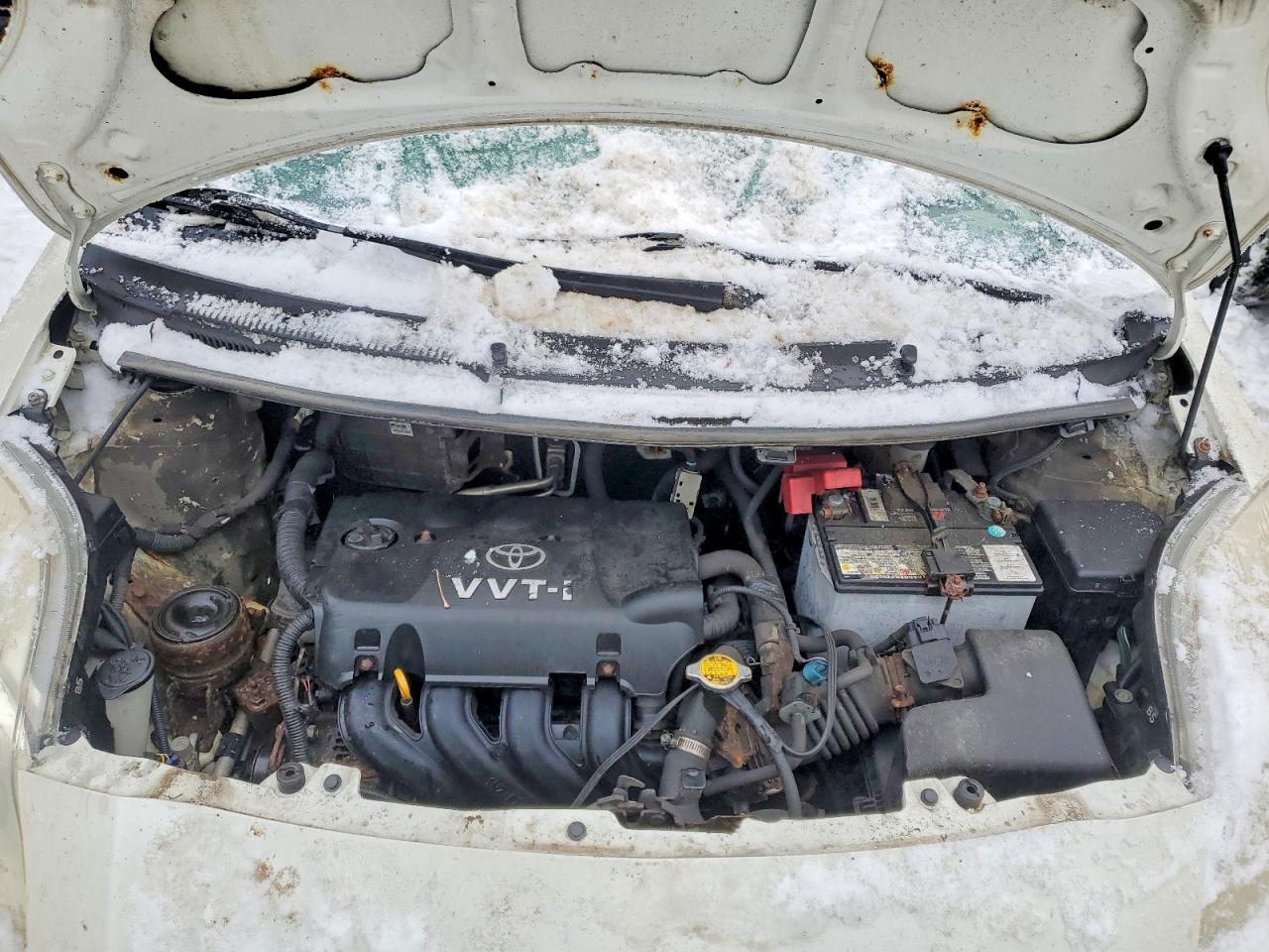 2009 TOYOTA YARIS photo 11